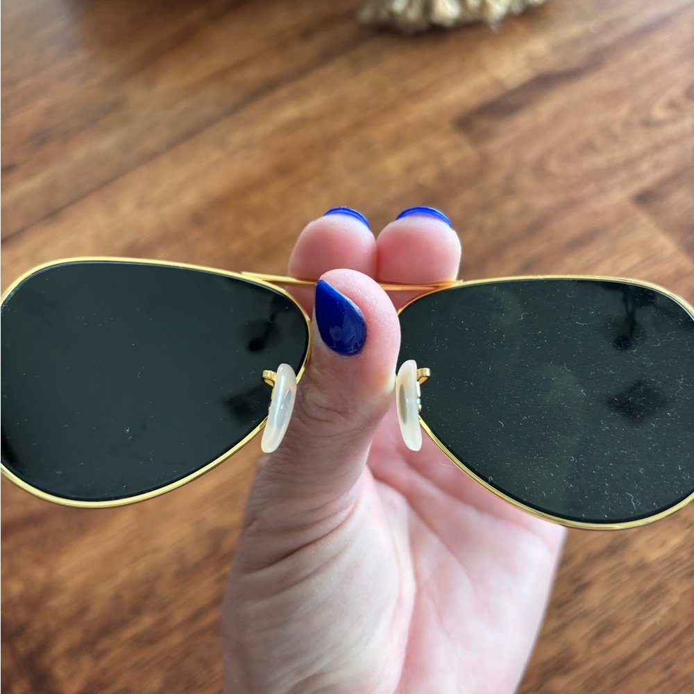 (SOLD) RayBan Aviators - Picture 4 of 4